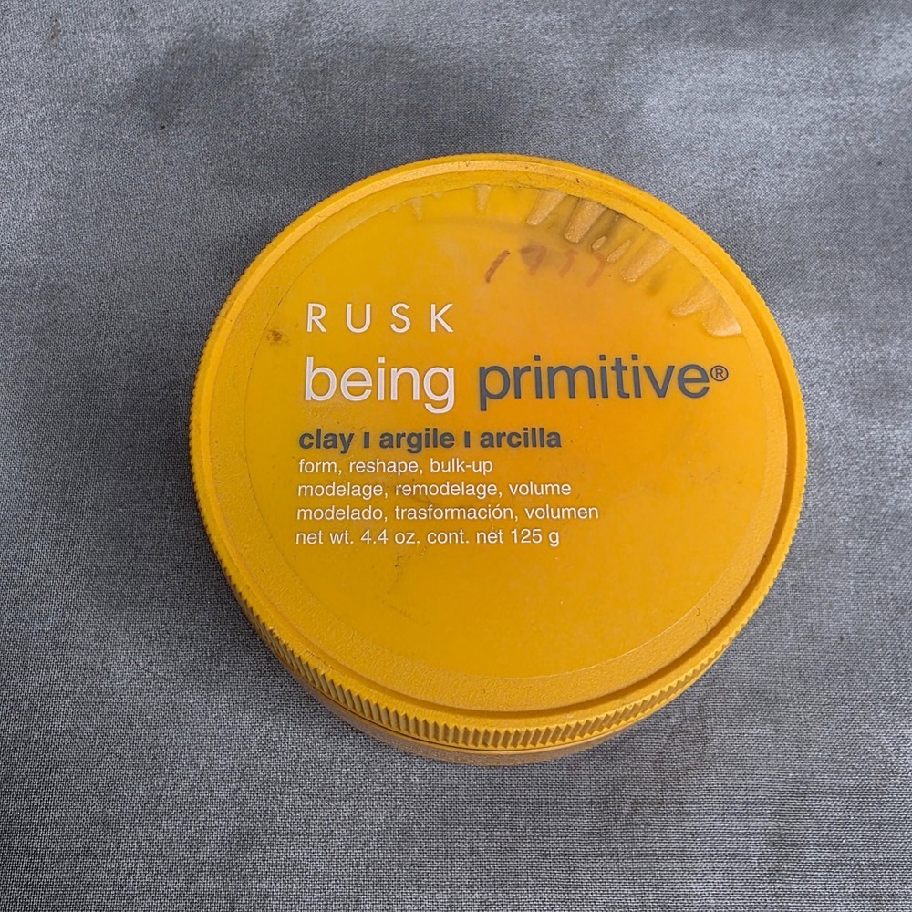 Rusk BEING PRIMITIVE Clay - Form, Reshape, Bulk-Up - 4.4 oz FULL SIZE